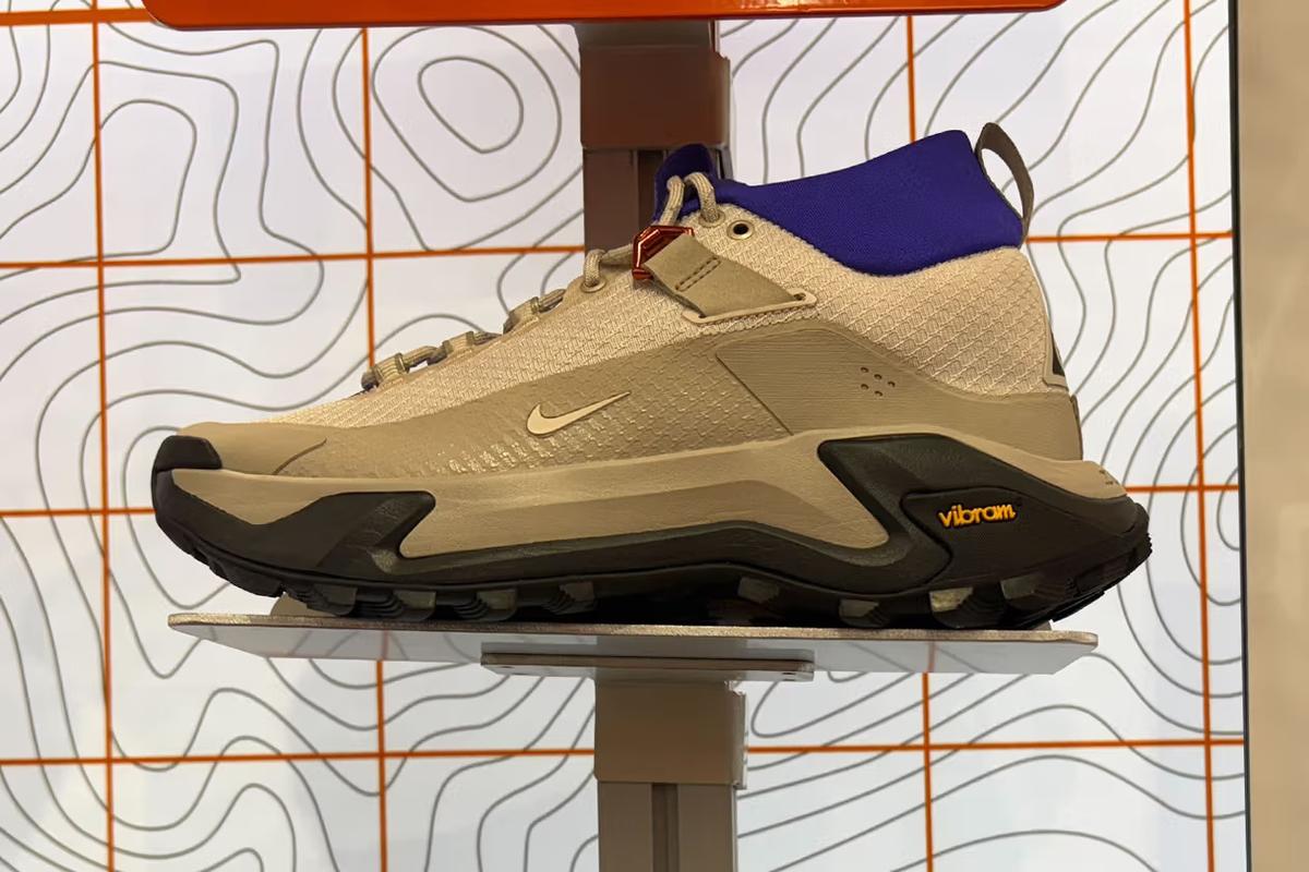 Сірі Nike ACG Zegama Hike