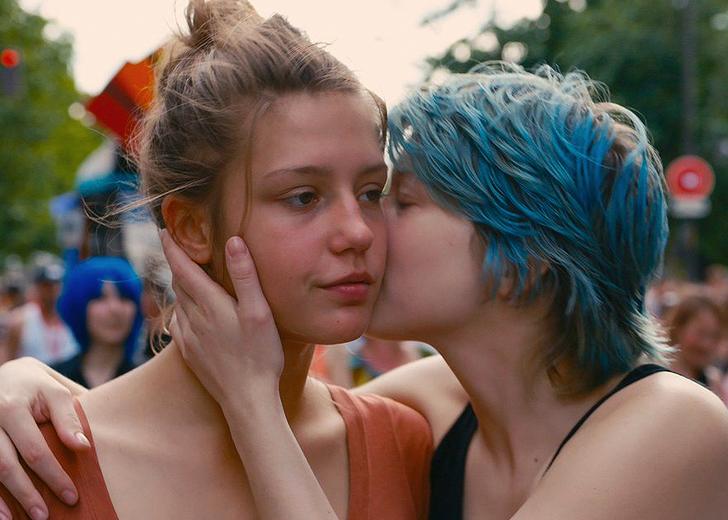 lgbt-ukraine-dtf-magazine2 (1) 47% украинцев негативно относятся к ЛГБТК+