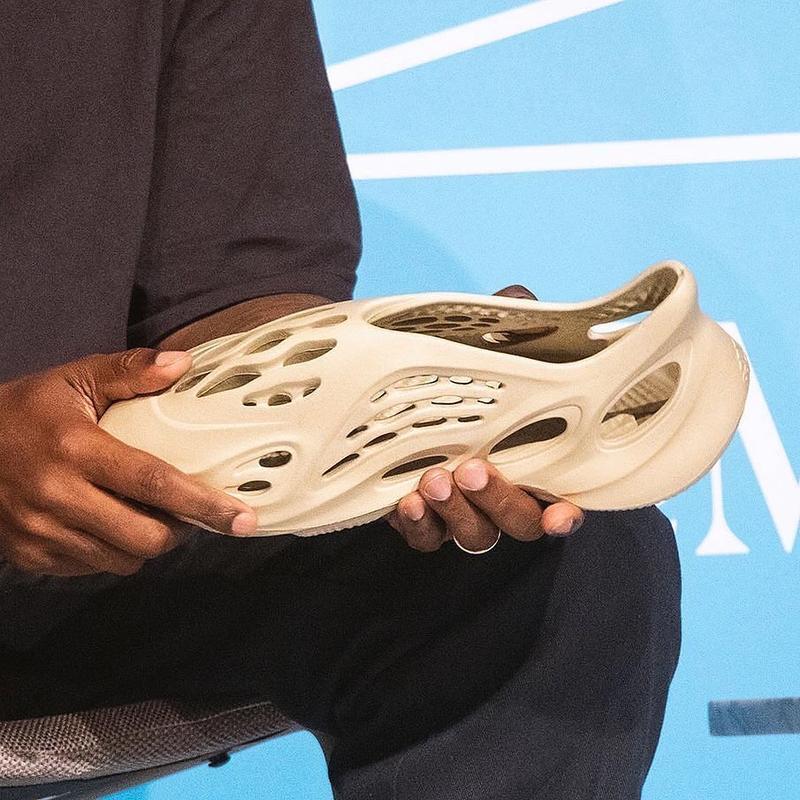 kanye-west-new-yeezy-dtf-magazine4