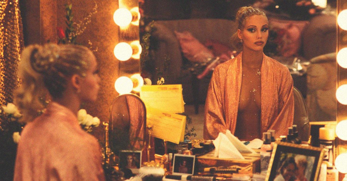 showgirls-cover-dtf-magazine Що відомо про власника OnlyFans та скільки заробляє платформа