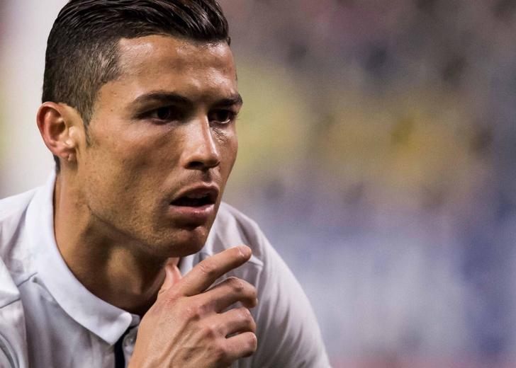 cristiano_ronaldo Роналду опубликовал юношескую фотографию в джемпере adidas для рекламы Nike