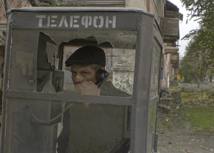 rhino-dtf-magazine (1) Netflix купил права на показ драмы Олега Сенцова «Носорог»