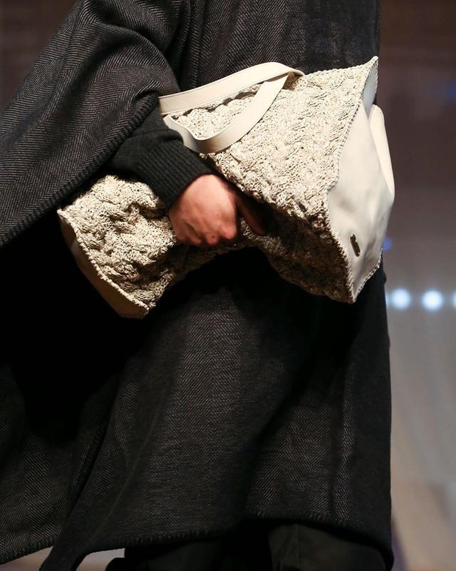 off-white-fw20-dtf-magazine14