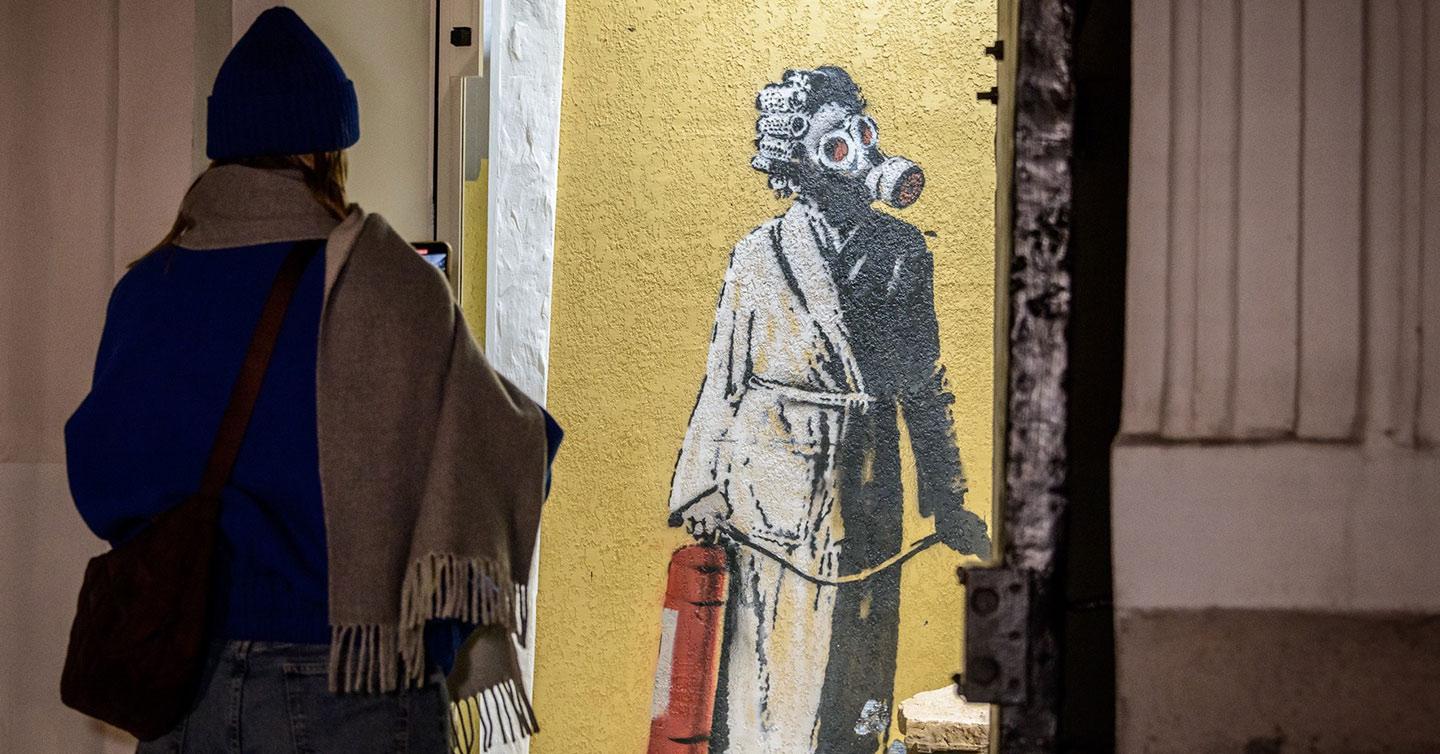 Мурал Banksy в Гостомелі