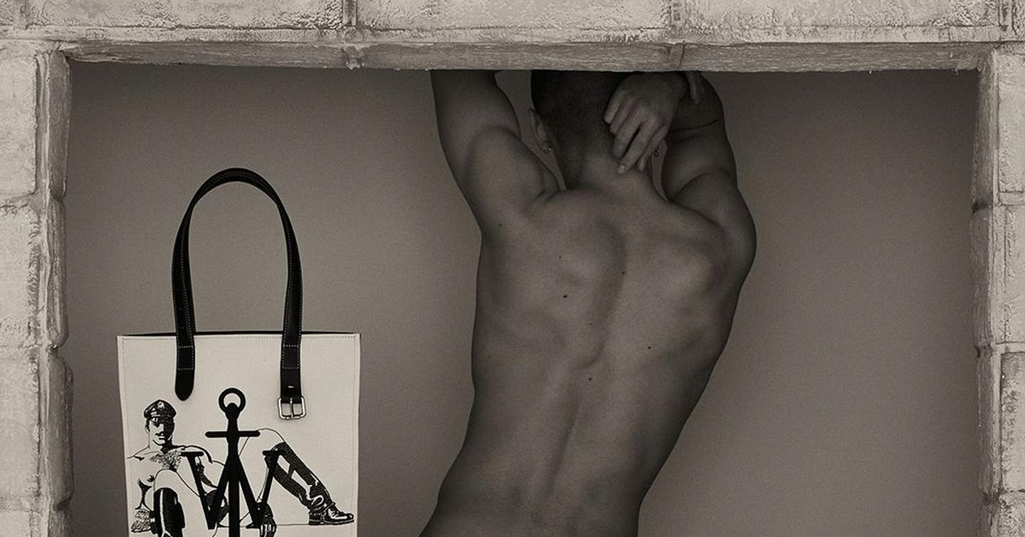 JW-Anderson’s-homoerotic-dtf-magazine (1) Первый взгляд: Вторая коллаборация JW Anderson с художником Tom of Finland