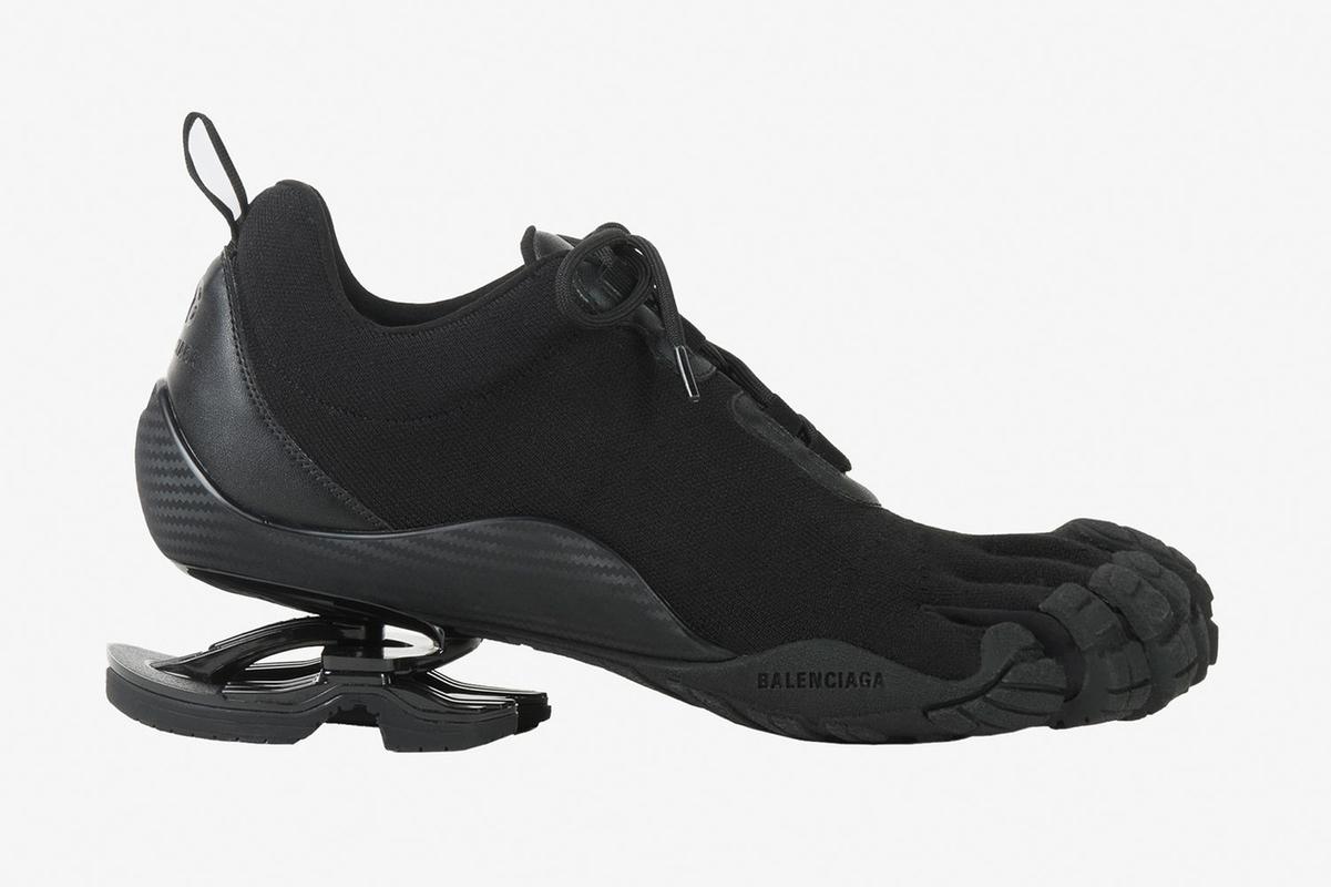 balenciaga-vibram-dtf-magazine-01