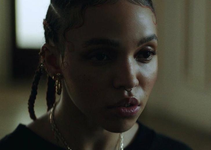 FKA twigs выпустила новый трек и клип. Смотрим