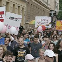 Словенія легалізувала одностатеві шлюби