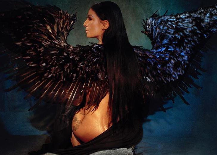 Слушайте новый мини-альбом певицы Sevdaliza