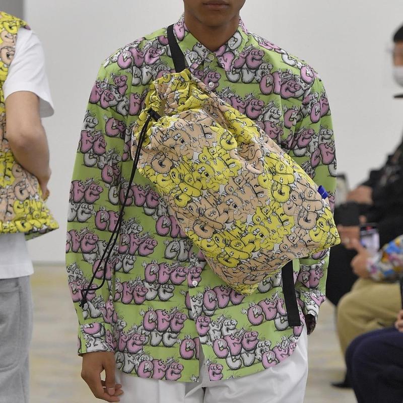 kaws-cdg-dtf-magazine-2