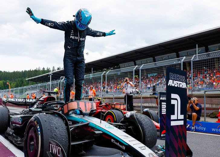 mercedes-f1-adidas-dtf-magazine Команда Mercedes-AMG PETRONAS F1 Team