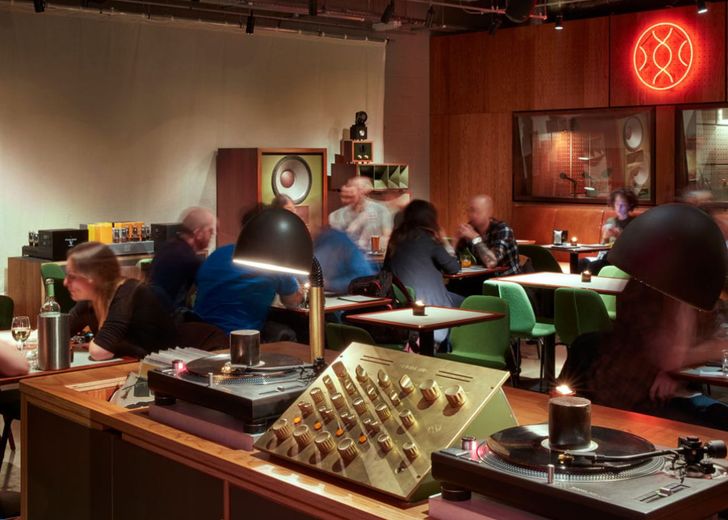 Listening-бар Spiritland в Лондоні