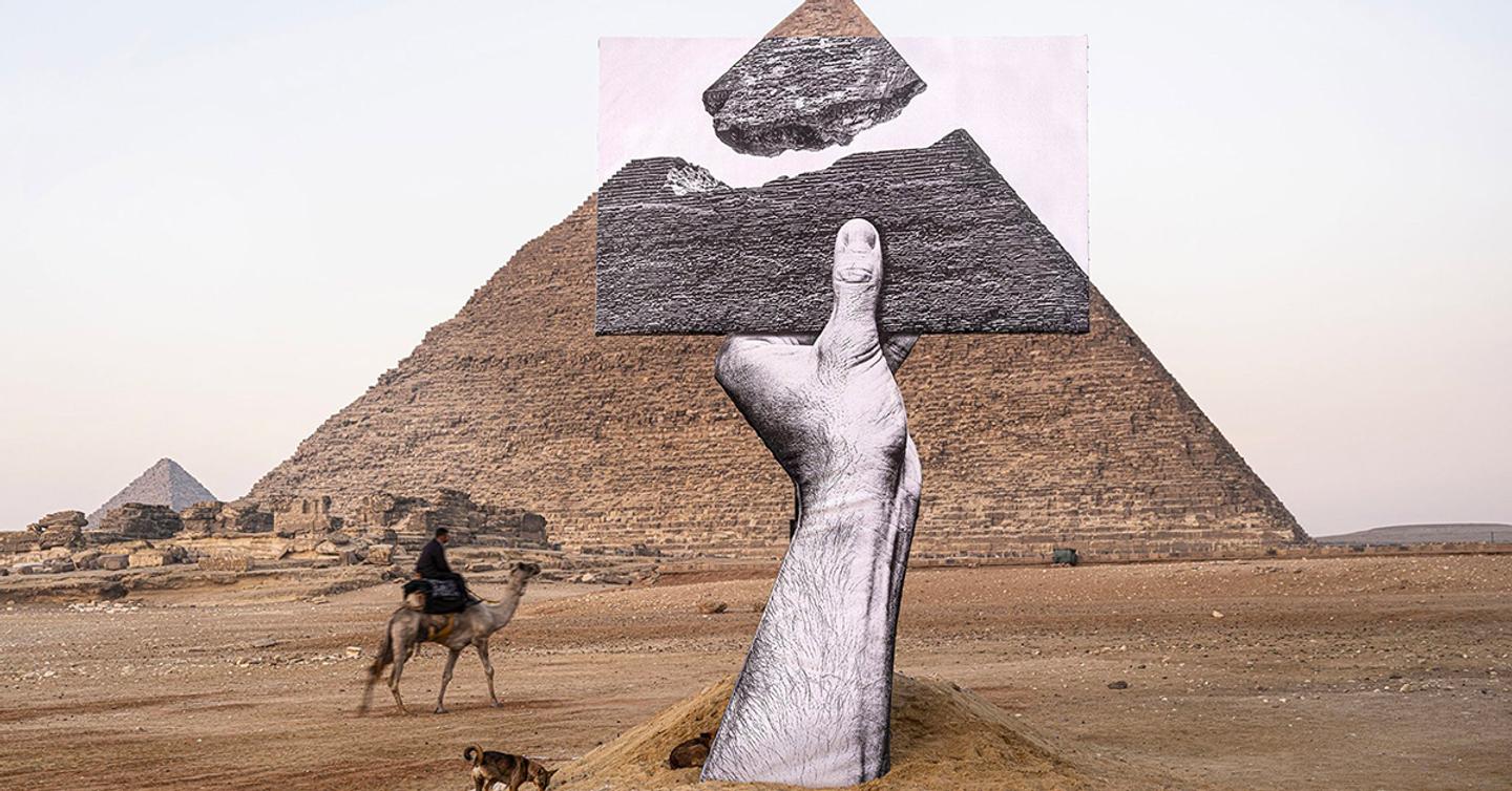 pyramid-art-dtf-magazine У египетских пирамид открыли выставку современного искусства