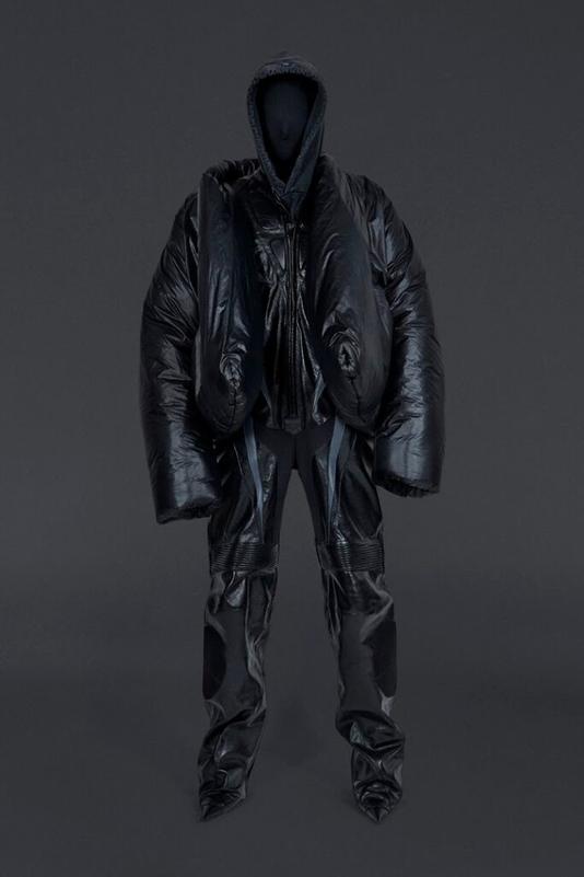 balenciaga-yeezy-gap-dtf-magazine-13-683x1024