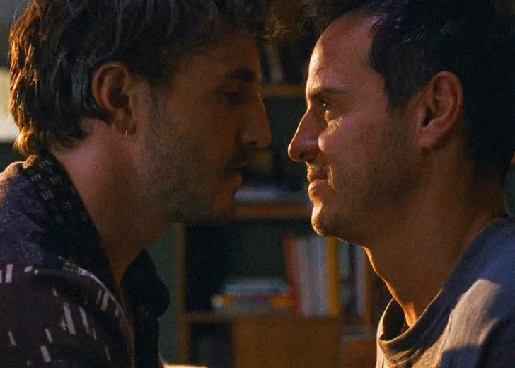 Подивіться кадри зі стрічки All of Us Strangers з Ендрю Скоттом та Полом Мескалем