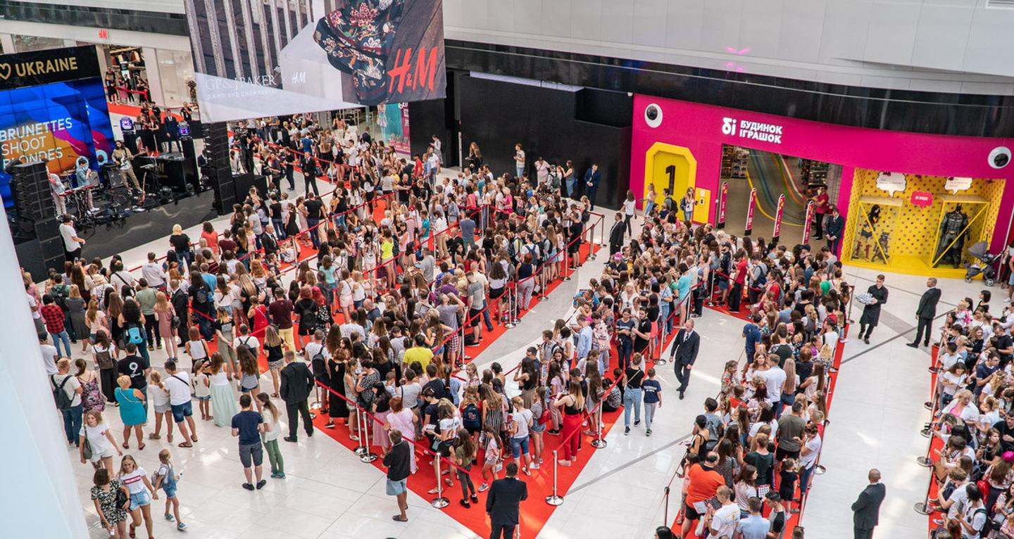 hm dtf magazine H&M повністю закриється в росії 30 листопада
