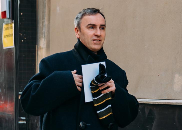 Дипломную работу Рафа Симонса продают на Grailed за 100 тысяч долларов
