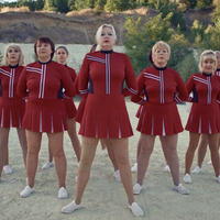 Кадр з фільму Nice Ladies