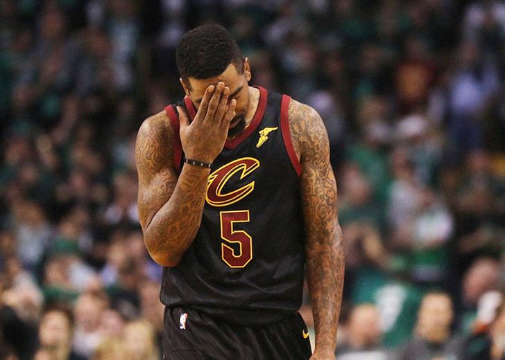 NBA будет штрафовать Джей Ар Смита за татуировку