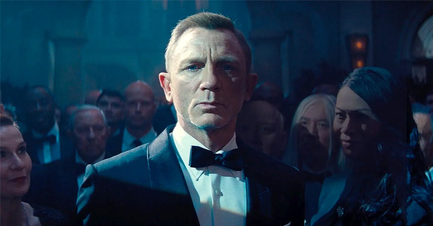 Теперь официально: Amazon купил студию MGM, владеющую «бондианой» и «Хоббитом»