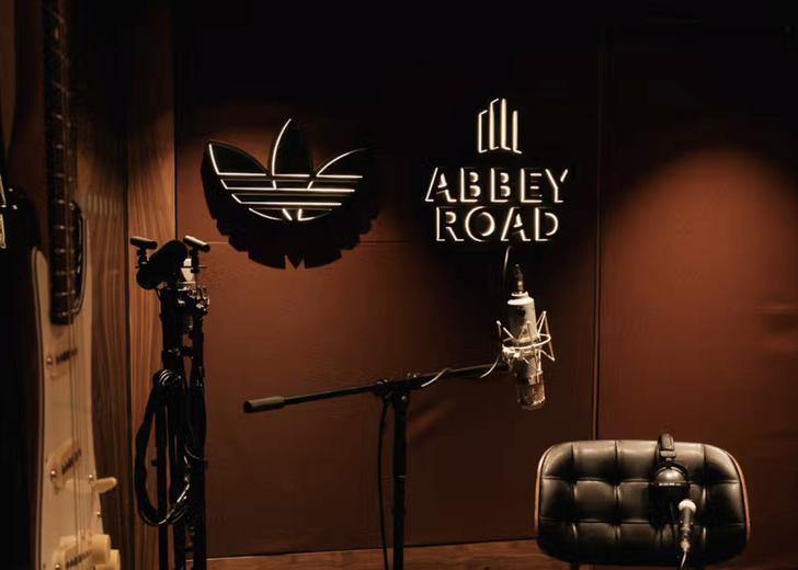Студія Abbey Road та adidas