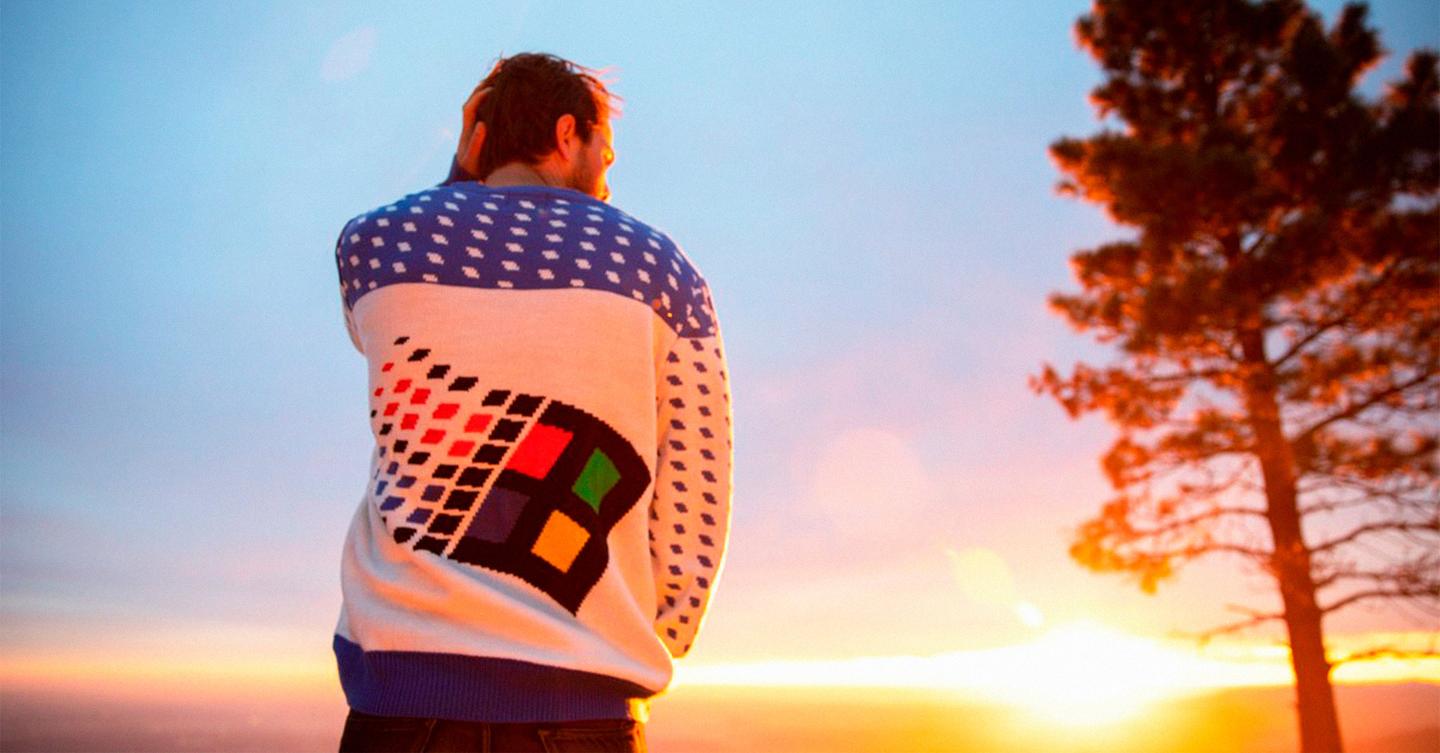 microsoft-windows-95-clothing-dtf-magazine-cover Microsoft представил свитер в стиле Windows 95