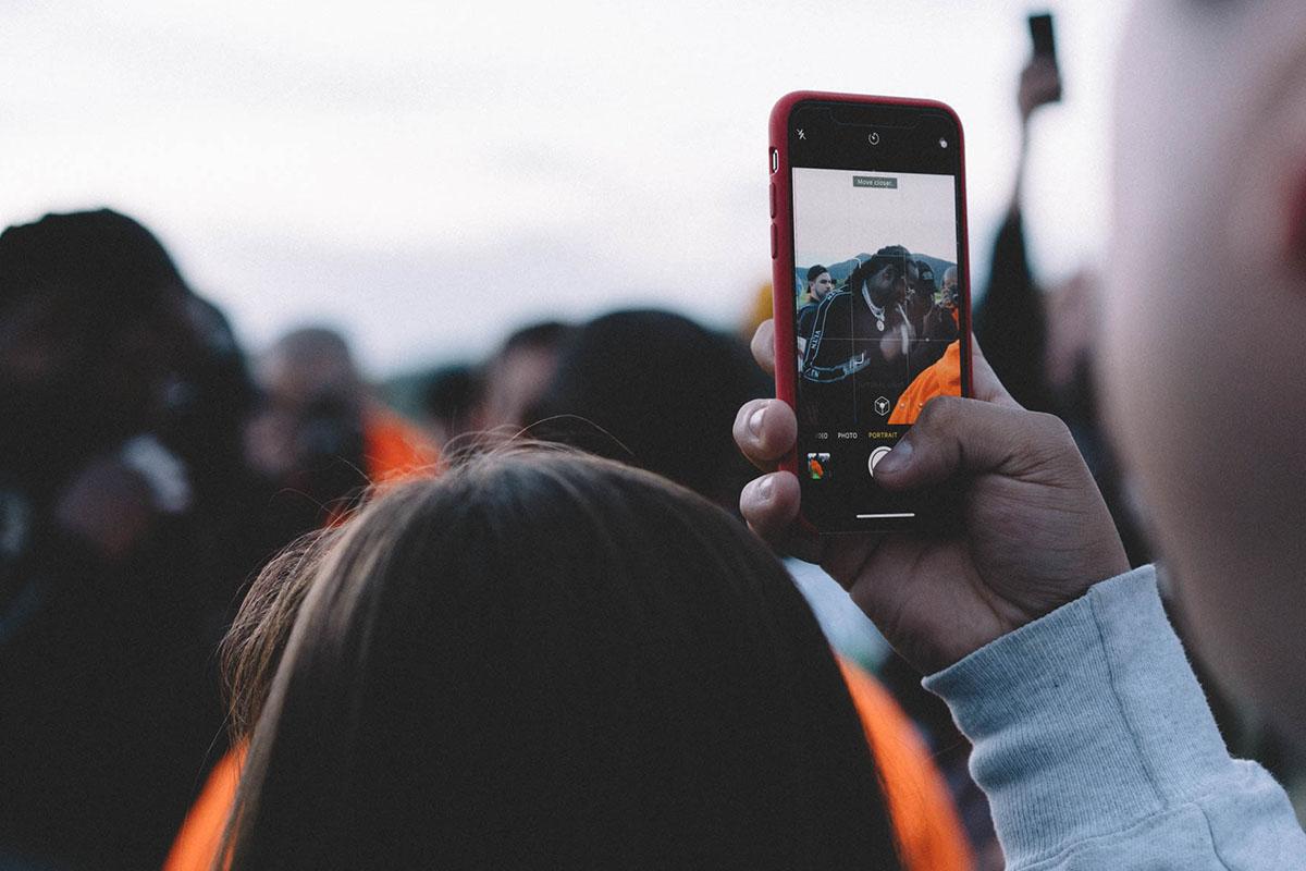 _0007_https---hypebeast.com-image-2018-06-kanye-wyoming-ye-album-listening-party-recap-21