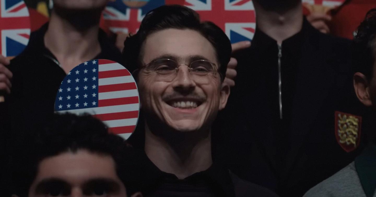 Тімоті Шаламе у кадрі з фільму Marty Supreme