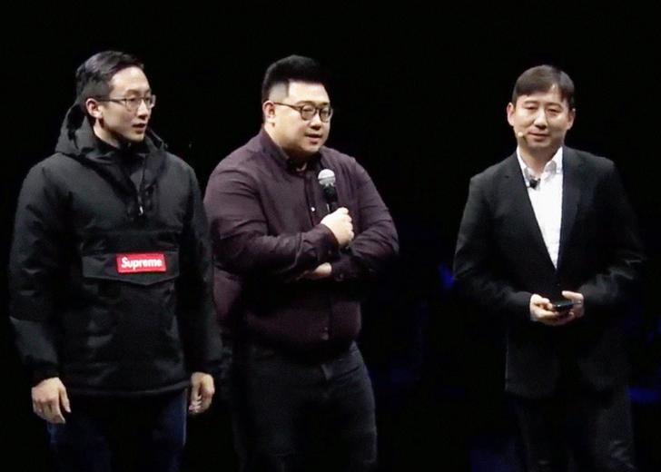 Конец истории: Samsung официально отменил коллаборацию с клоном Supreme