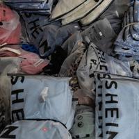 У Франції прийняли законопроєкт про обмеження для індустрії швидкої моди
