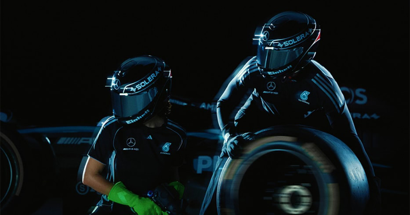 adidas-mercedes-collection-dtf-magazine Дебютна колекція adidas та Mercedes-AMG PETRONAS F1