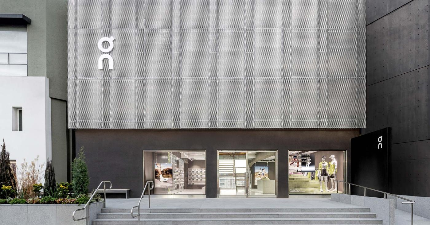 on-store-seoul-cover-dtf-magazine