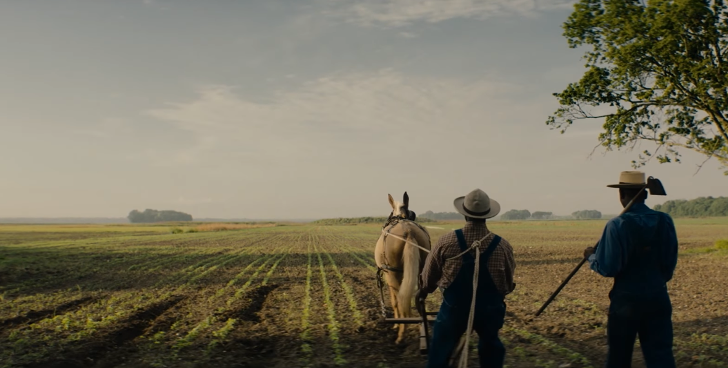 Netflix выпустил первый трейлер драмы «Ферма “Мадбаунд”»