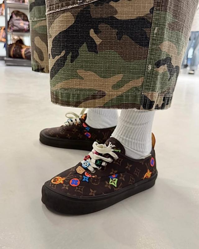 1-pharrell-williams-vans-dtf-magazine Louis Vuitton Combi