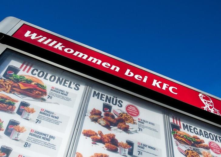 Німецька мережа KFC перепросила за рекламу. Клієнтам компанії запропонували відзначити єврейський погром 1938 року