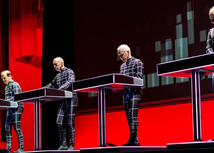 kraftwerk dtf magazine (1) Kraftwerk выпустят альбом ремиксов