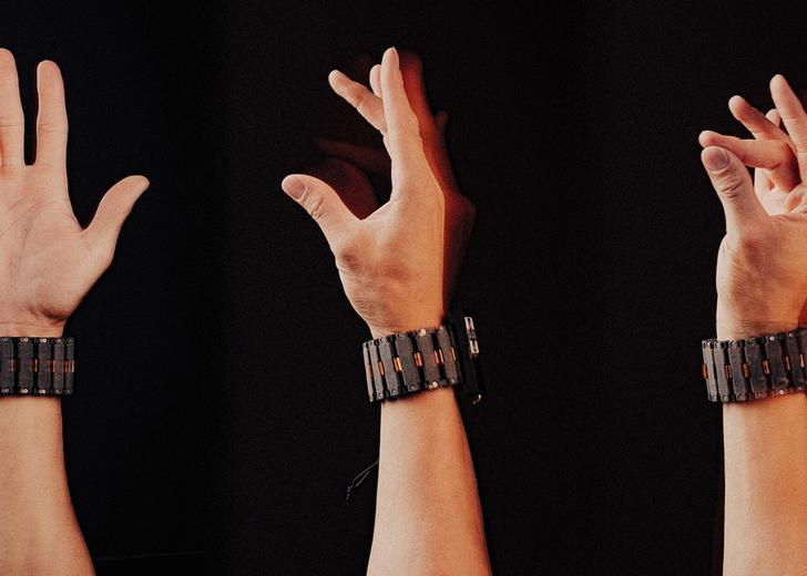 meta-keyboard-wristband-cvoer-dtf-magazine Meta створила браслет для керування комп'ютером жестами