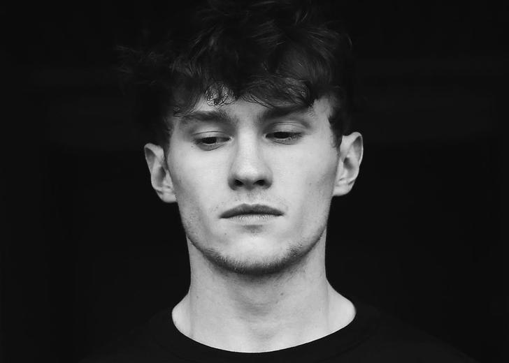 david-august---press-photo-copy David August выпустил первый сингл из грядущего альбома
