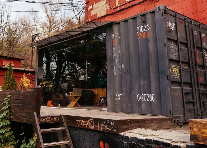 20ft Radio собирают деньги, чтобы погасить долги за аренду