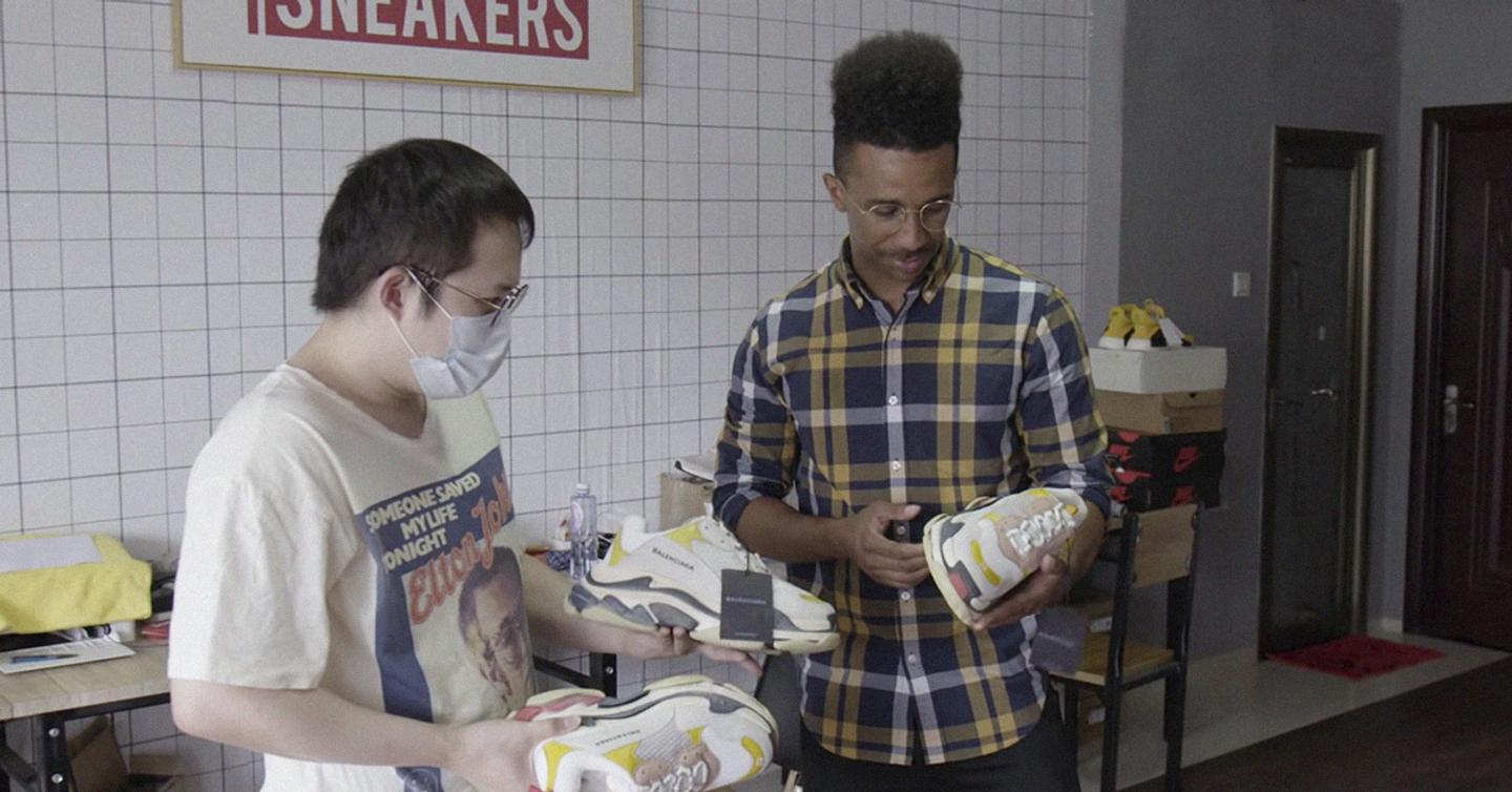 chan_fake_sneakers_vice_hbo_dtf_header «Все в выигрыше». HBO и VICE показали столицу фейков