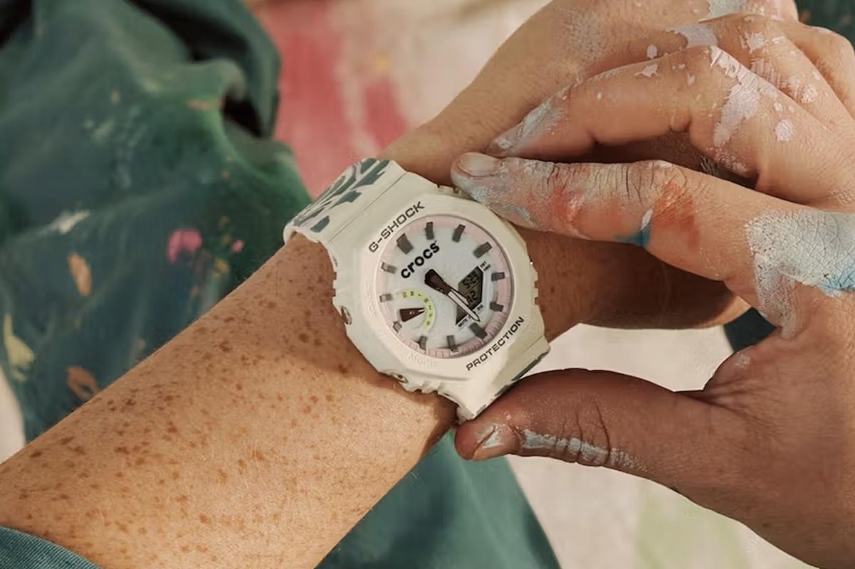 crocs-gshock-collab-dtf-magazine3