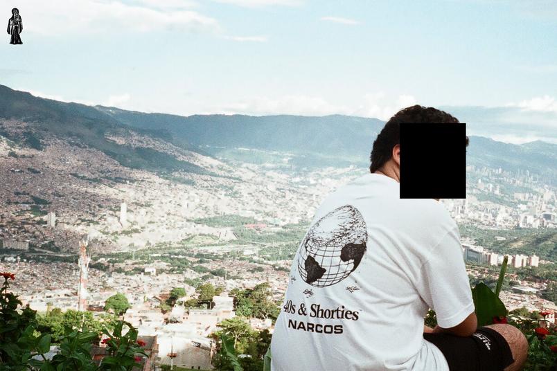 narcos_merch_dtf_magazine_1