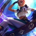 Louis Vuitton и киберспорт: Бренд создал коллекцию по мотивам героев League of Legends