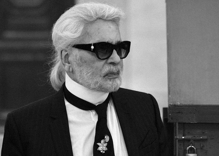 karl-lagerfeld-rip-cover-dtf-magazine Умер Карл Лагерфельд