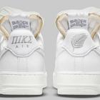 Nike раскритиковали за кроссовки в честь греческой богини Ники