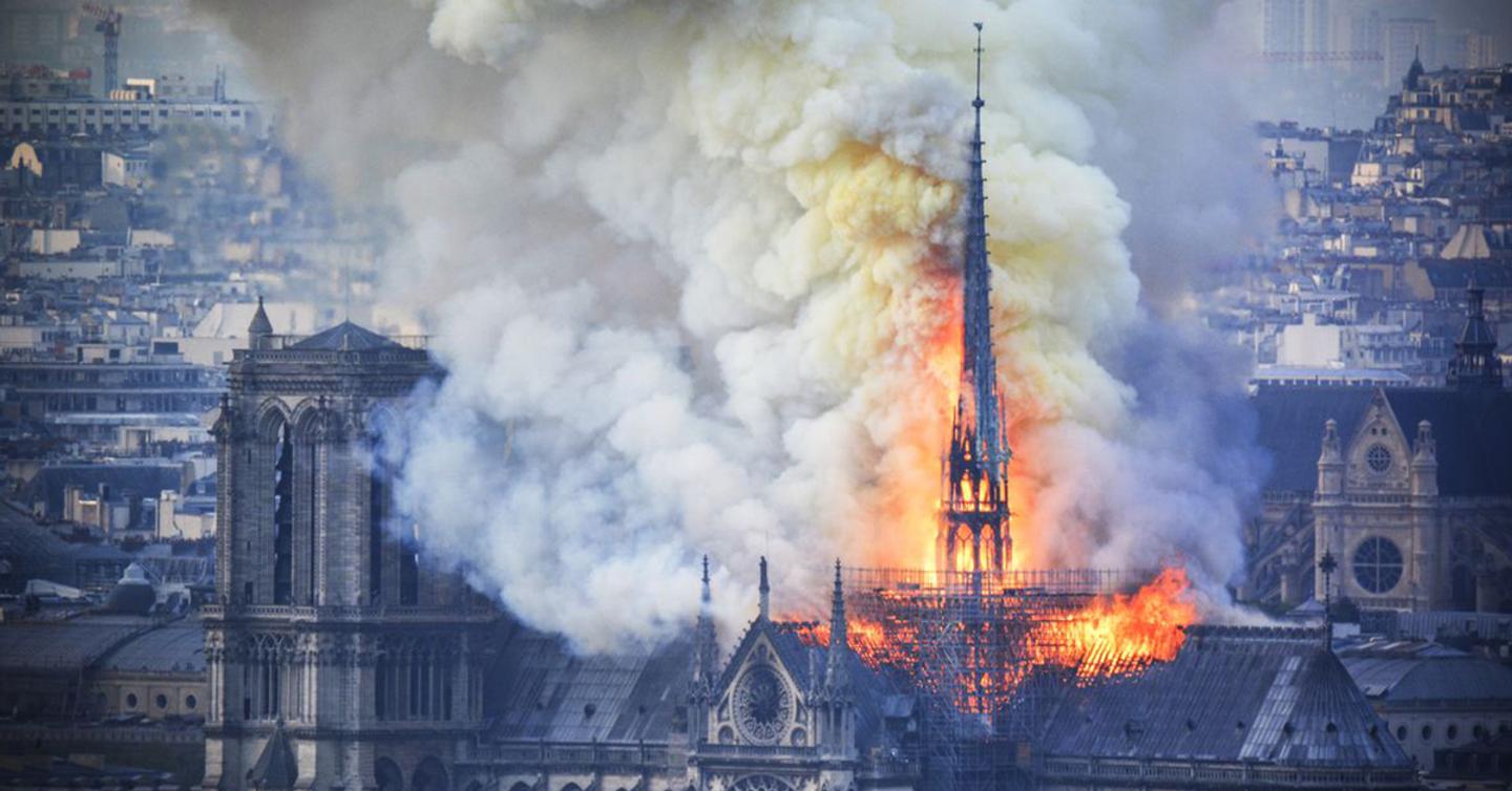 notre-dame-no-one-paid-dtf-magazine Ни цента: Почему фэшн-магнаты все еще не выделили деньги на реставрацию Нотр-Дама