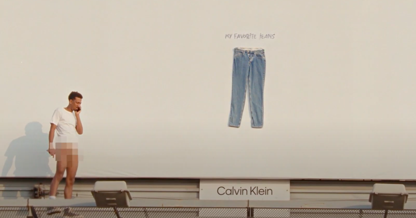 pglang-calvinklein-dtf-magazine Кендрик Ламар снова работает с Calvin Klein. Теперь он снимает странные кампейны