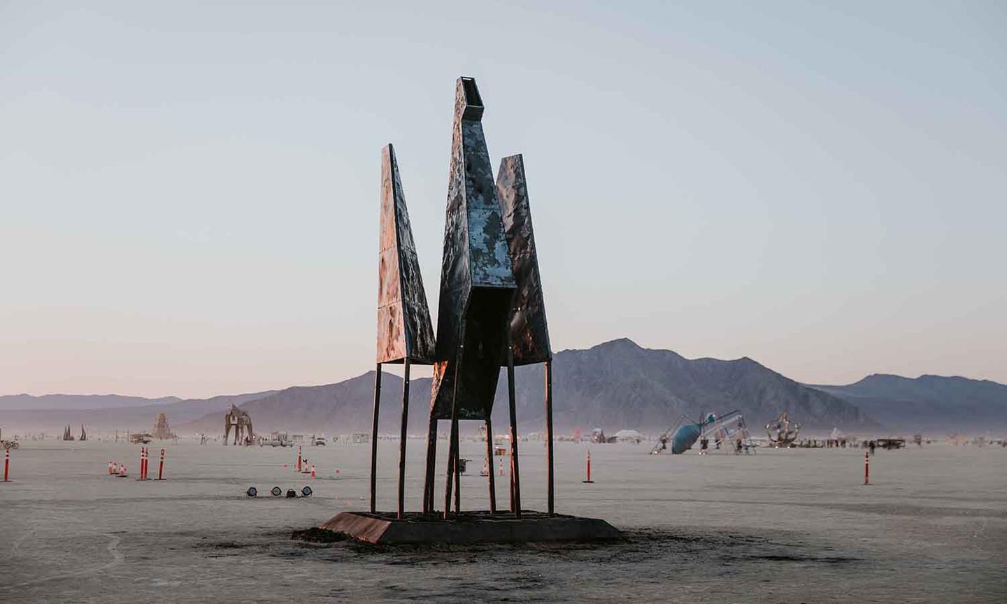 burningman-ukraine-dtf-magazine Тризуб-фенікс: що треба знати про українську інсталяцію на Burning Man 2023
