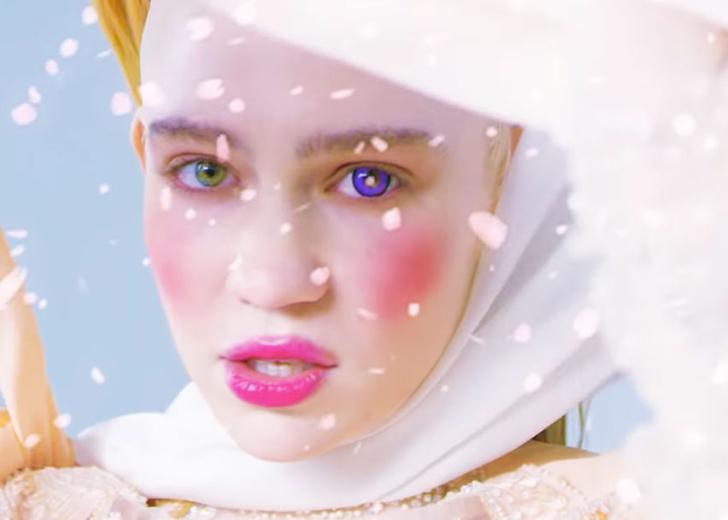 grimes-dtf-magazine4 Grimes стала резидентом BBC Radio 1. Слушайте ее первый микс