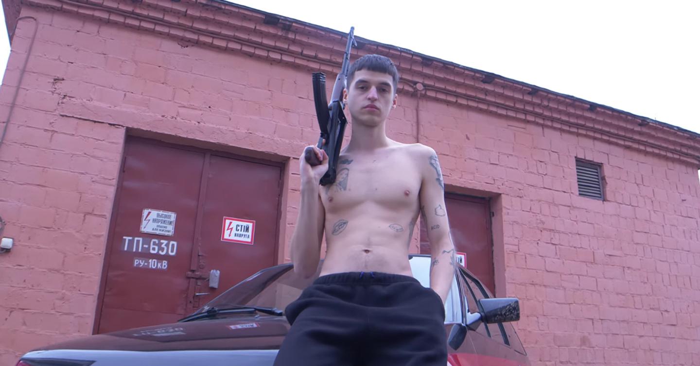 Etapp-Kyle-dtf-magazine Резидент берлинского клуба Бергхайн Etapp Kyle снял клип о Буковине